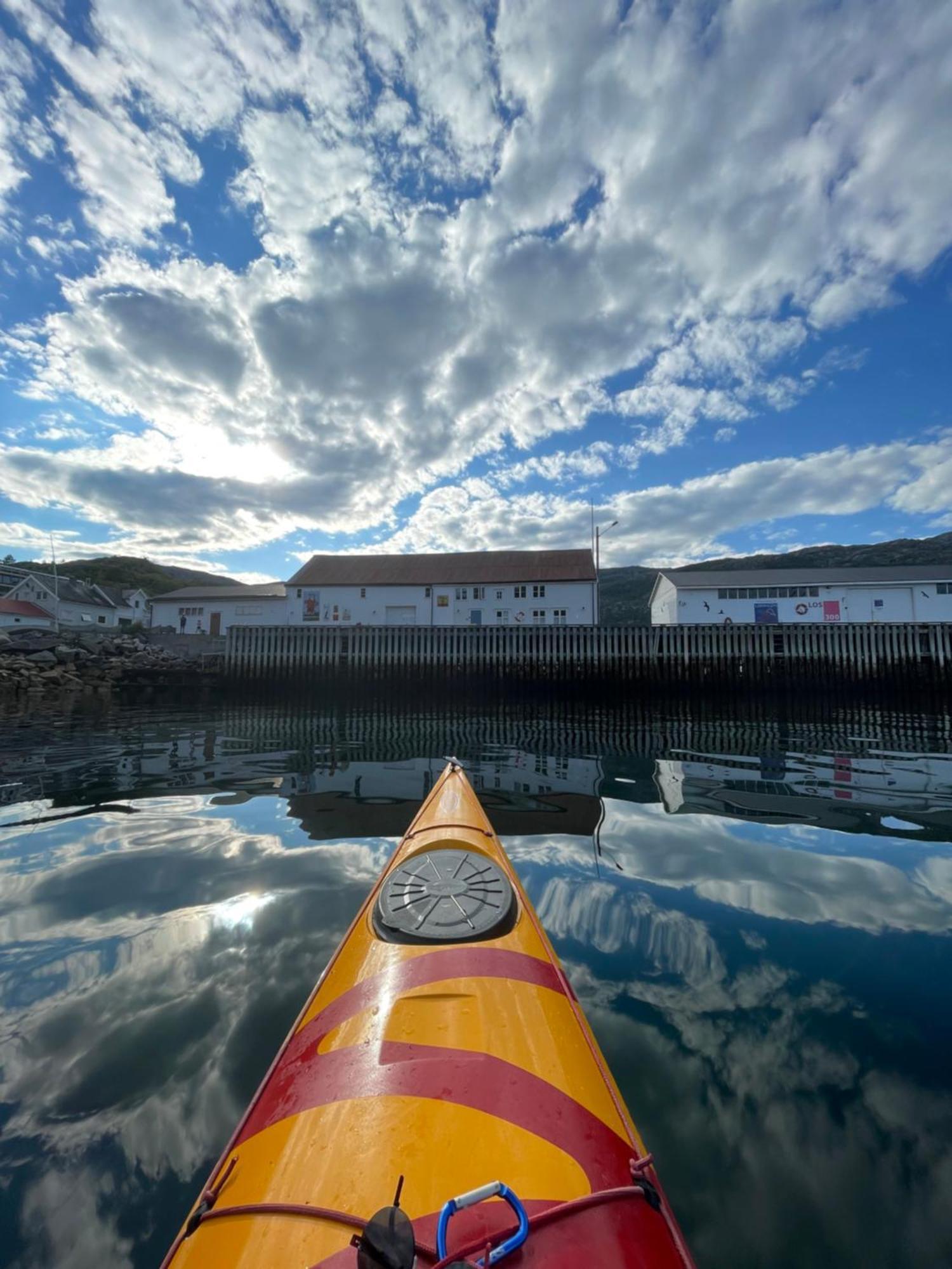 2. Etg I Dampskipsbrygga, Lodingen Havn エクステリア 写真
